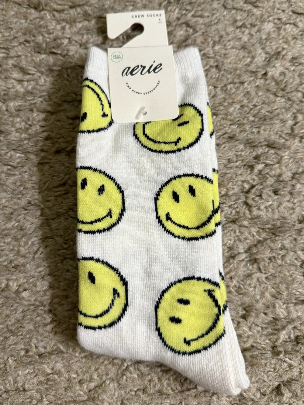 Aerie White Neon Yellow Smiley Face Design Crew Socks NWT